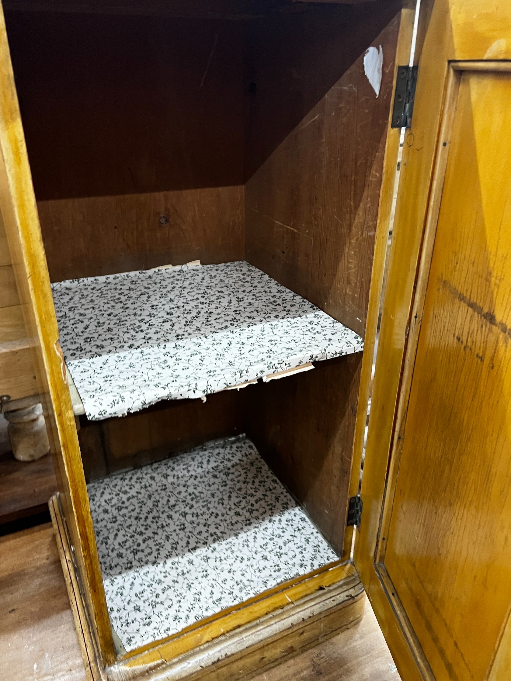 Two Victorian pine bedside cabinets, tallest 80cm